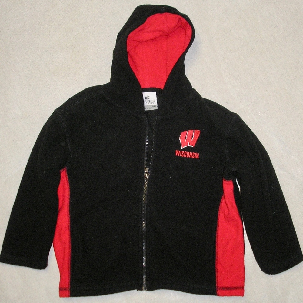 BLACK/RED WI BADGERS FLEECE JACKET SIZE 6, USED